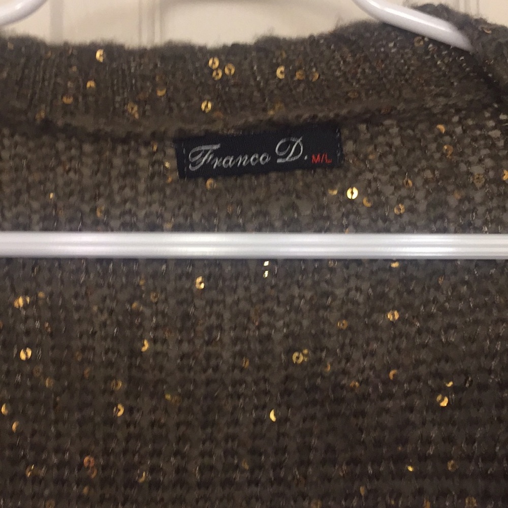 V Sweater - Picture 2 of 5
